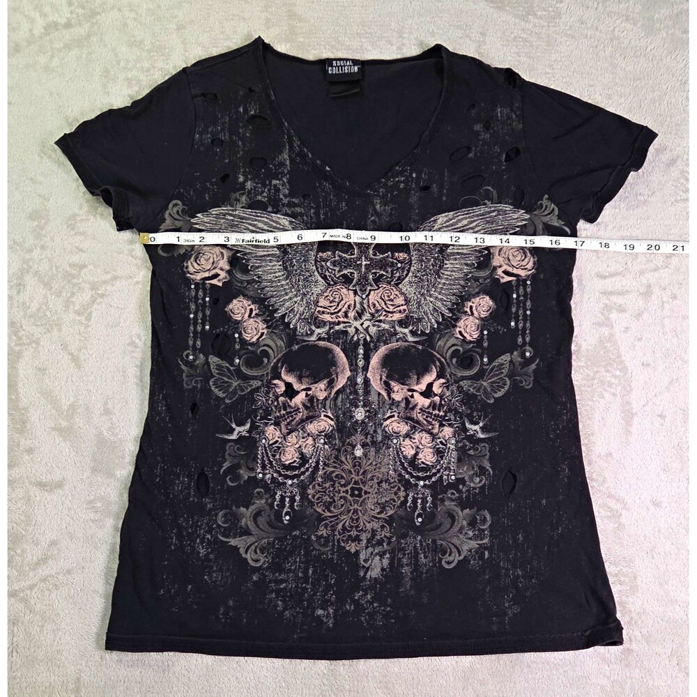 Social Collision Hot Topic Shirt V-Neck Skulls Wings Cross Roses Y2K Goth Sz S